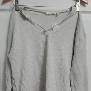 Nitrogen V-Neck Sweater - SIZE M